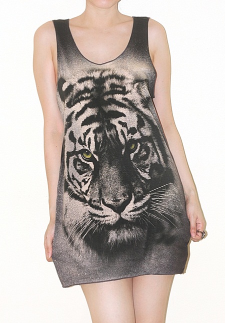 Bengal Tiger Face Animal Shirt Charcoal Black Tank Top Singlet Vest Tunic Sleeveless Women Shirt Top Tee Indie Art Photo Rock T-shirt Size M
